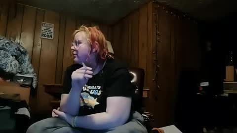 Alyce in Wonderland online show from May 23, 2:07 am