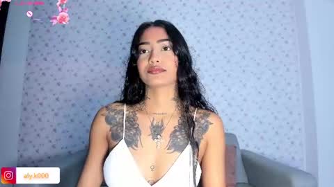 Aly online show from July 28, 1:47 am