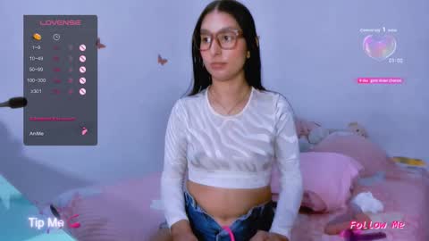 allyson online show from November 14, 8:44 pm