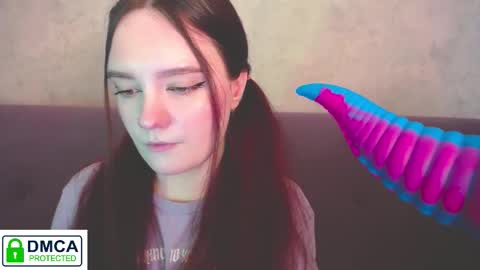 Alyssa online show from October 22, 9:34 am