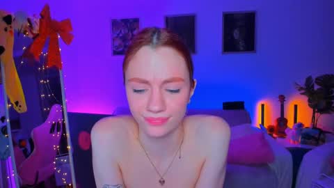 alyssa_smitt online show from February 27, 1:52 am