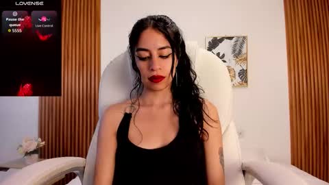 alyssabeauty_ online show from March 20, 9:09 pm