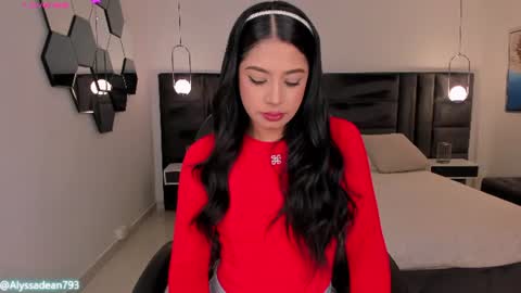 Aly  online show from June 13, 11:31 am