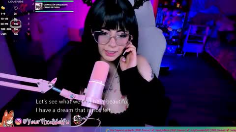 Snapshot of alyssaromanova chatting on September 13, 4:26 am  . Monday to Saturday at 10pm and 6am Colombia time online show from September 13, 4:26 am