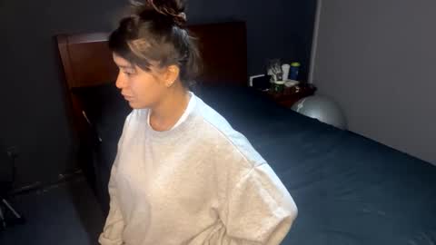 alyssia wolds online show from September 15, 12:56 am