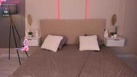 Amalia online show from February 12, 5:47 am