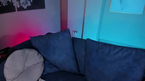 Amalia cruss online show from January 17, 9:23 pm