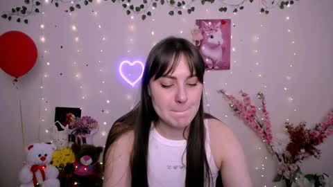 amanda_bright_ online show from April 10, 12:43 pm