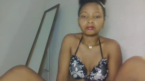 amandaaa25 online show from September 21, 9:57 am