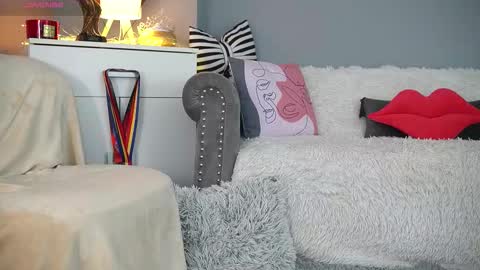 AmanndaSkye online show from February 8, 1:20 am