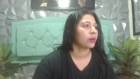 amara__hank online show from November 26, 11:40 am