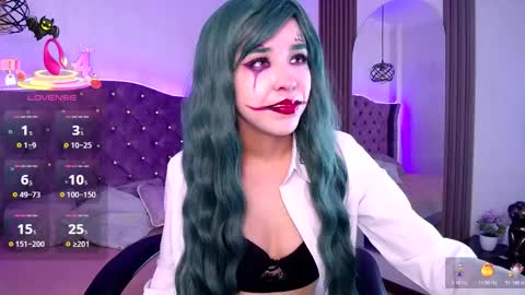 amara_davis1 online show from November 6, 5:32 am