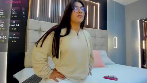      online show from June 11, 2:37 pm