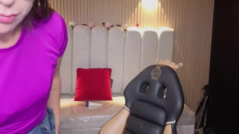 amara_sexy_ online show from February 22, 8:11 pm