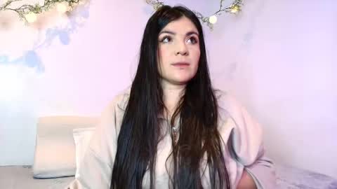 Amara Vega  online show from March 5, 9:18 am