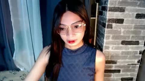 BELLA online show from January 11, 9:04 am