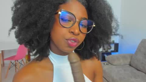 Tammy online show from November 20, 8:28 pm