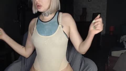 Snapshot of amayamalina chatting on December 25, 3:17 pm Malina online show from December 25, 3:17 pm