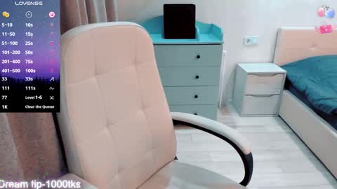 Alina online show from March 4, 4:37 pm