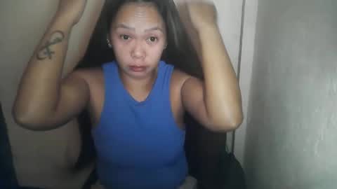 SizzlingAss4u online show from April 8, 11:41 pm