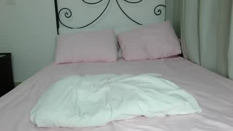 amazingsexygirl online show from August 7, 11:36 pm