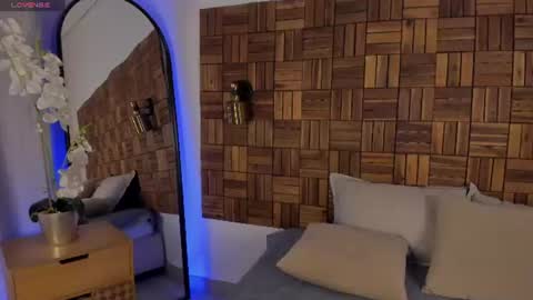 Ambar  online show from July 9, 11:42 pm