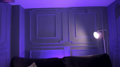 Ambar  online show from February 3, 11:58 am