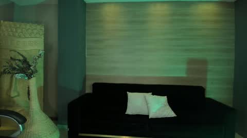 Ambar  online show from September 29, 11:53 am