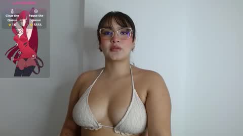 Amber  online show from February 8, 6:50 am