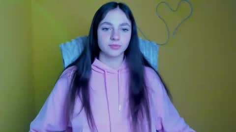 Amber online show from February 6, 1:03 pm