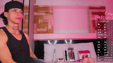 Amber  online show from March 27, 1:45 pm