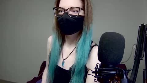 Snapshot of amber_candyfloss chatting on January 27, 11:54 pm Amber non-nude model online show from January 27, 11:54 pm