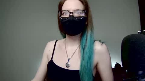 Snapshot of amber_candyfloss chatting on February 3, 3:09 am Amber non-nude model online show from February 3, 3:09 am