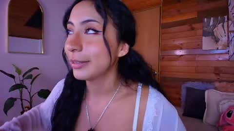 amber_curly online show from June 17, 8:47 pm