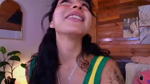 amber_curly online show from July 22, 9:50 pm
