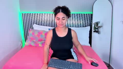 A M B E R  online show from July 28, 6:20 pm
