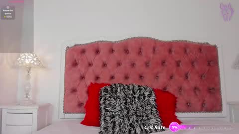 Snapshot of amber_roose75 chatting on October 6, 12:12 pm julieta  online show from October 6, 12:12 pm