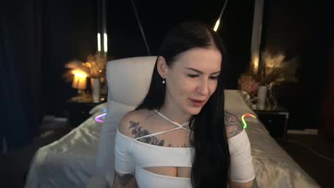 Anna online show from November 12, 7:21 am