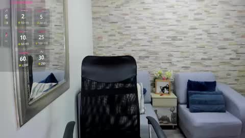 Snapshot of amberthomsonn chatting on March 7, 4:12 am Amber online show from March 7, 4:12 am