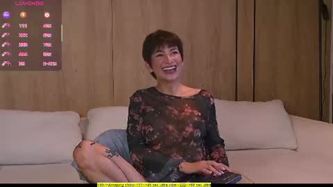 Amber online show from June 21, 4:57 pm