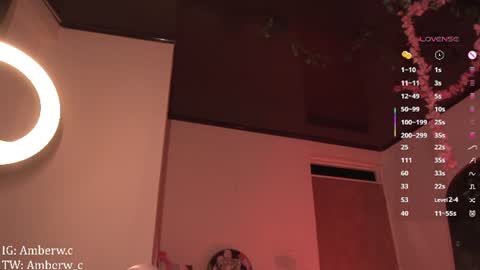 IG - TW Amberw c online show from June 17, 2:27 am