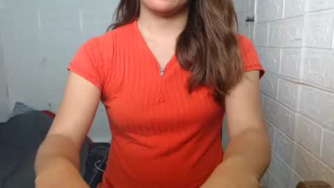 yumie online show from May 7, 10:11 am