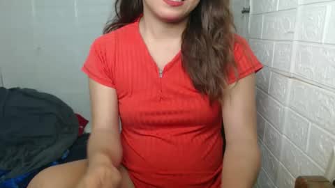 yumie online show from May 14, 8:12 am