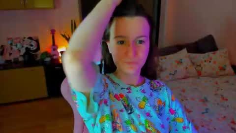 Eileen online show from August 8, 3:55 pm