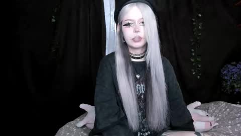 Amelia online show from November 17, 7:55 am