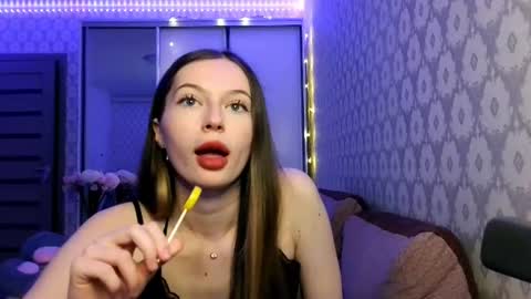 amelia_murmeow online show from July 5, 8:05 pm