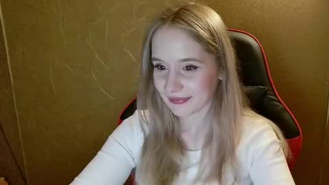 Amelia  online show from May 23, 7:32 pm