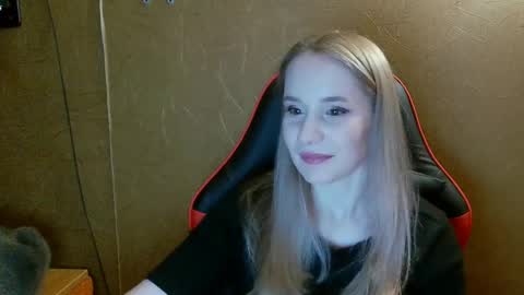 Amelia  online show from May 26, 7:09 pm