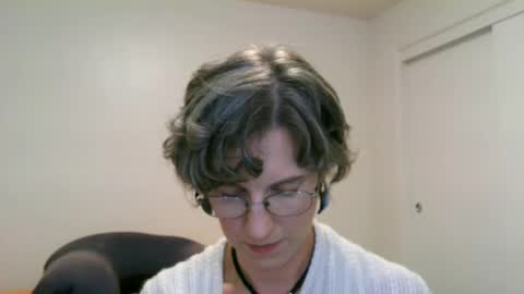 Ameliaishka online show from September 15, 3:52 am