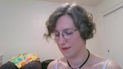 Ameliaishka online show from March 18, 5:30 pm